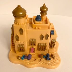 1995 Disney Polly Pocket Aladdin Agrabah Marketplace